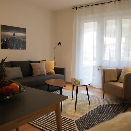 Apartment On 107 Manessestrasse *